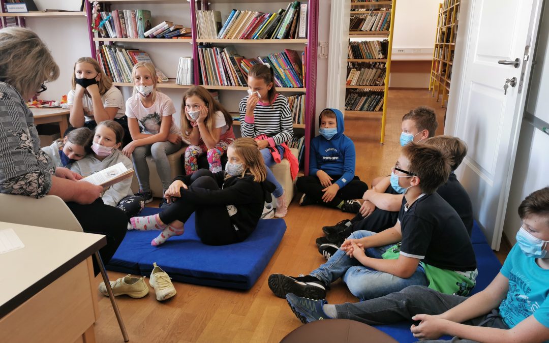 Obisk krajevne knjižnice ob Tednu otroka