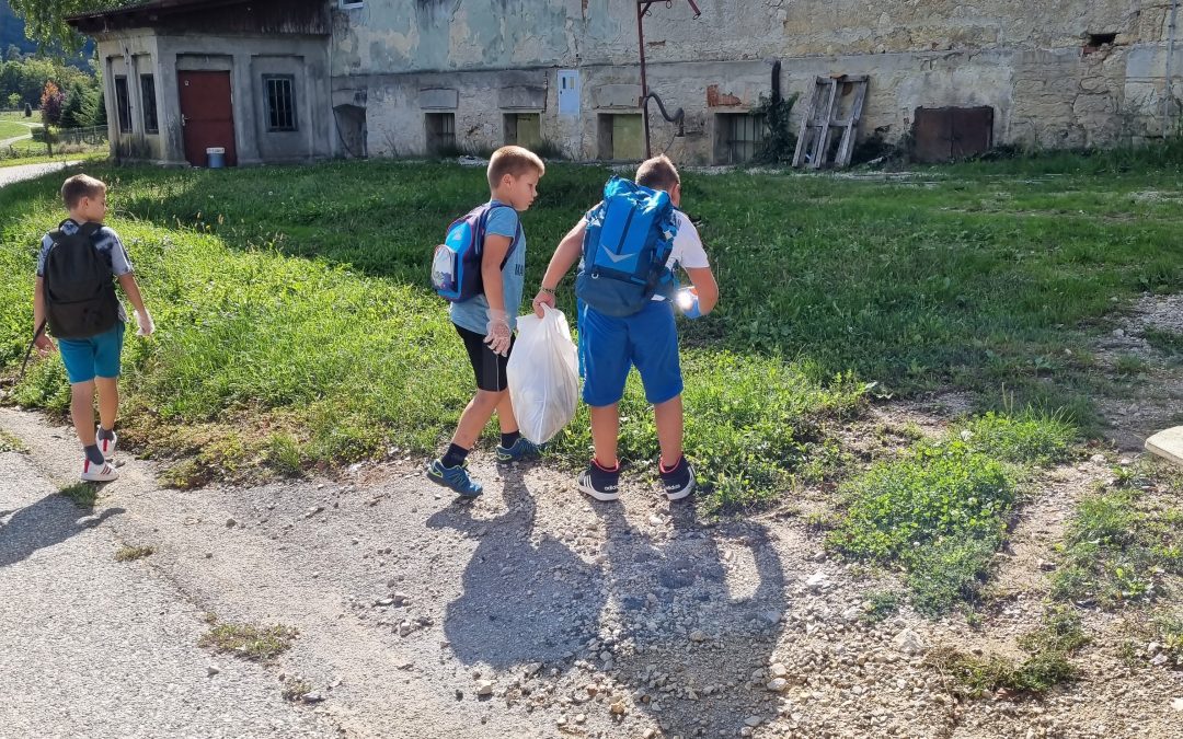 Pohod učencev 4. in 5. razreda po Brestanici