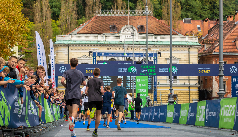 Šolski teki na LJUBLJANSKEM MARATONU 